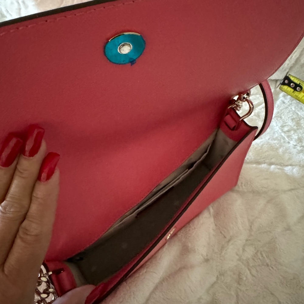 Beautiful Kate spade โ ๏ธ purse ๐บ - Picture 4 of 6